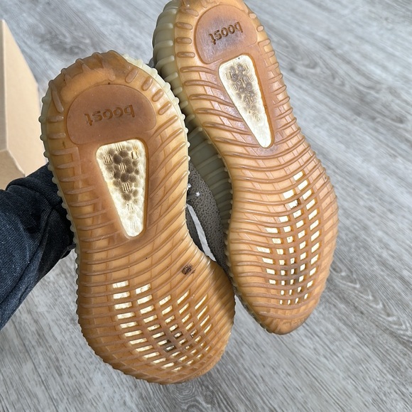 Yeezy 350 Sesame - Picture 5 of 5